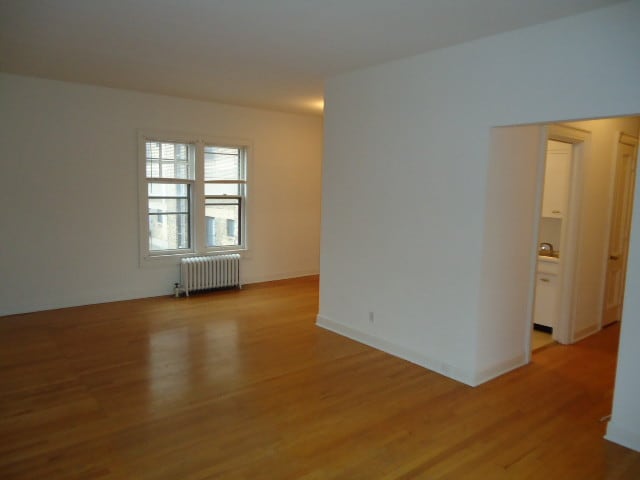 Living Room - Edgeview Apartments