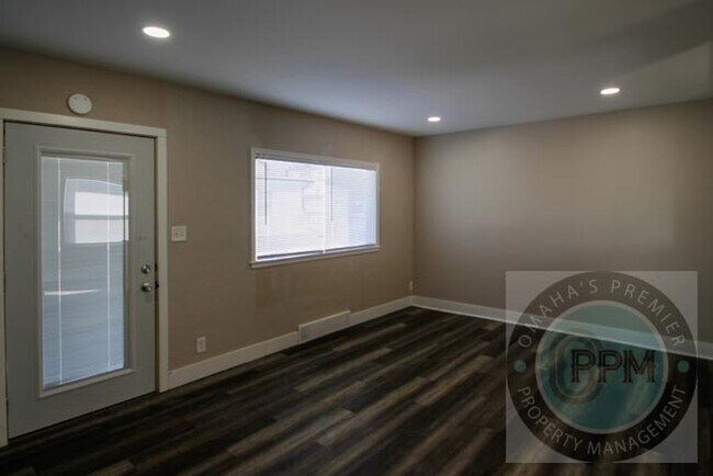 Photo - 3309 S 32nd Ave Unidad GBR3309