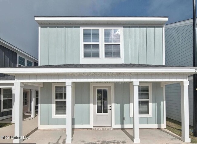 Building Photo - 923 Motsie Rd