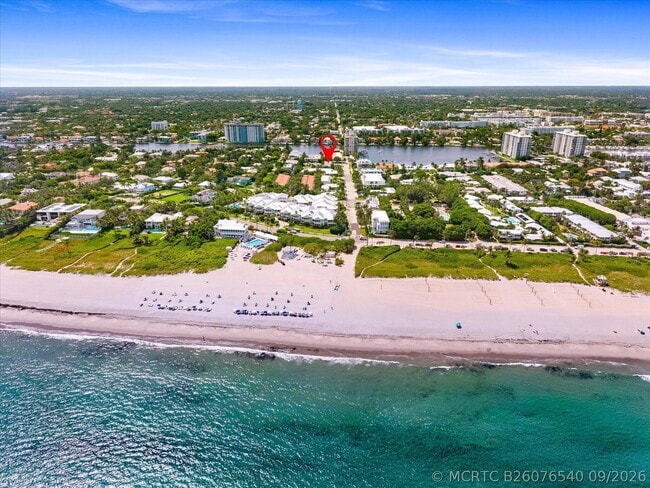 990 Casuarina Rd Unit 4