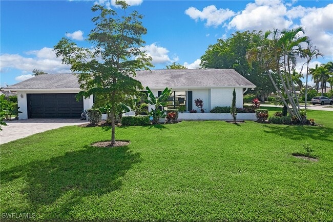Building Photo - 27 Pebble Beach Blvd Rental