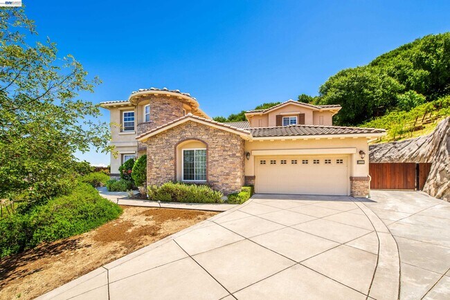 Photo - 1111 Hawkshead Cir