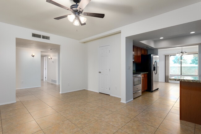 Photo - 7711 E 39th St