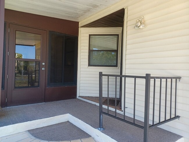 Photo - 55 + Community Turn Key 2 Bedroom / 2 Bathroom Home in a Private Gated Community Furnisher Negoti...
