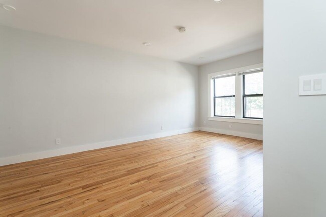 Photo - 140 Highland Ave Apartments Unit 140-26