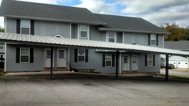 Photo - 20380 Skyview Dr Unit B