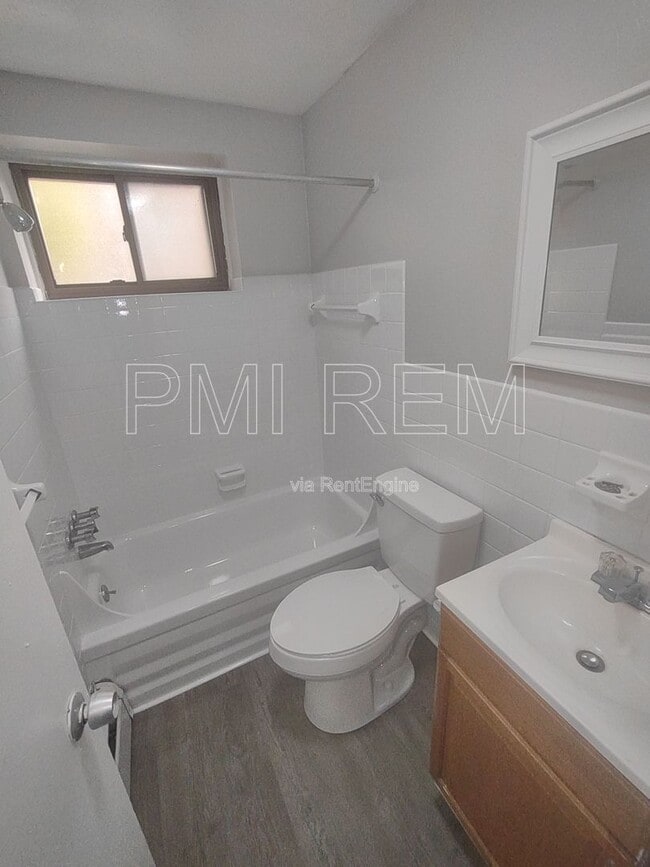 Photo - 14433 Triskett Rd Unit 203W