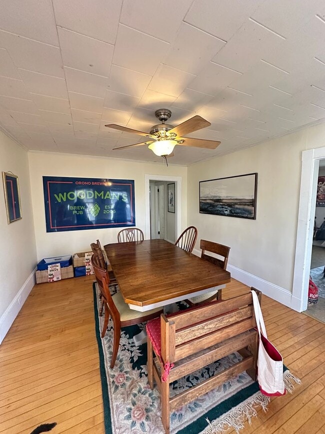 Photo - 19 Oak St Unit 1