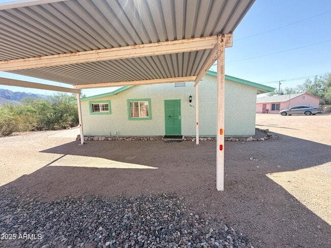 Photo - 867 N Arroya Rd