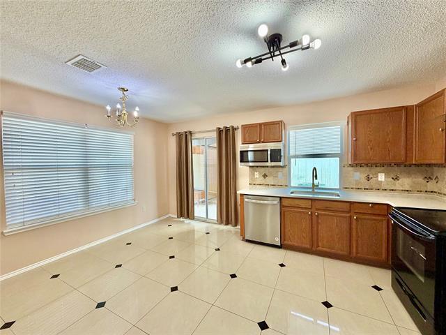 Photo - 7409 Cresswell Dr