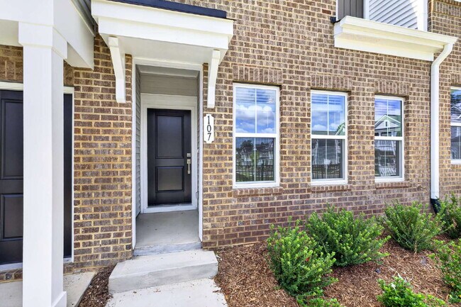 Photo - 107 Flowering Maple Wy