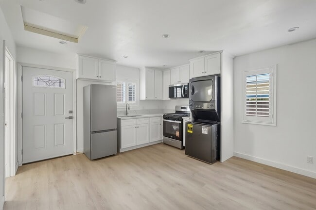 Photo - 13054 Terra Bella St