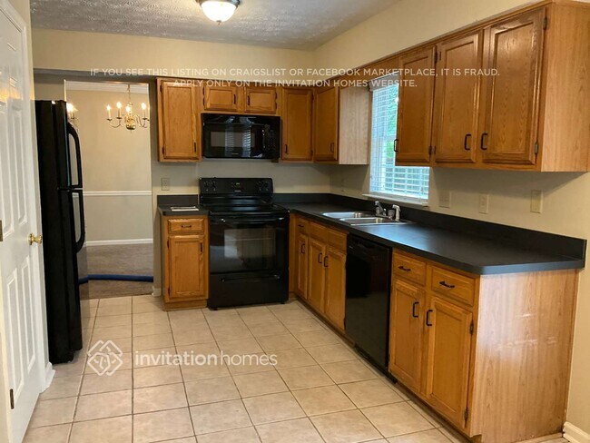 Photo - 495 Meadowfield Ct