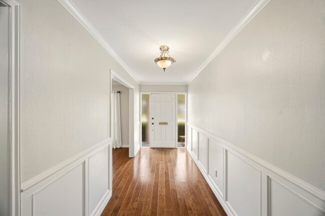 Photo - 6131 Yarwell Dr