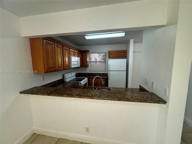 Photo - 1461 Windorah Way Unit A