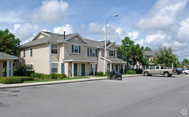 Stone Harbor Apartments - Stone Harbor Apartments