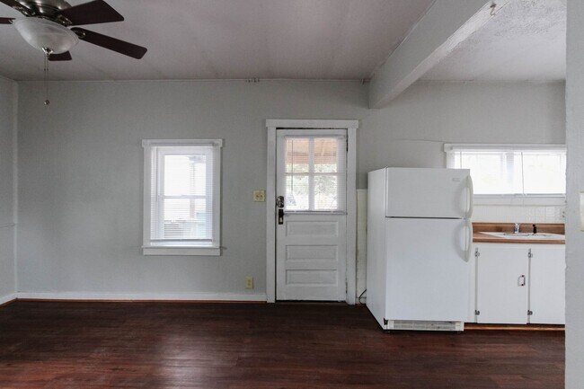 Photo - 1711 N Ball Ave Unit 1711 1/2 N Ball Ave.