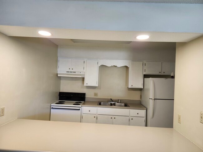 Photo - 27 6th St Unit 27 6th St A
