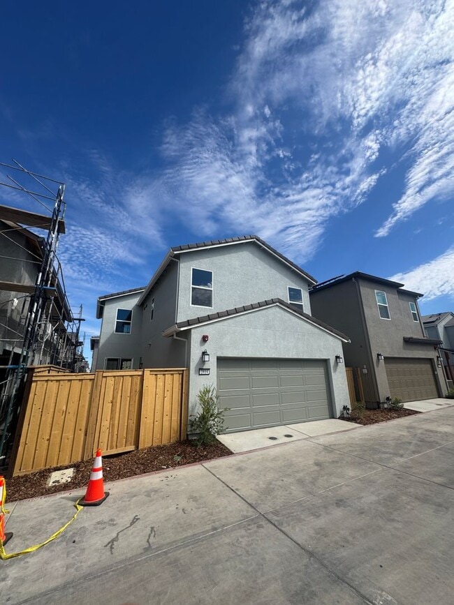 2814 Stargaze Ln
