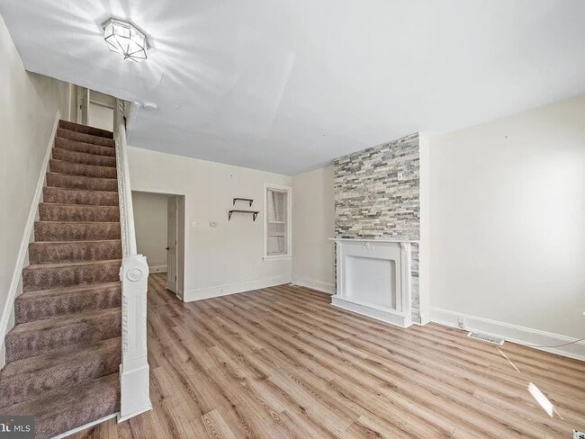 Photo - 431 S Harrison St