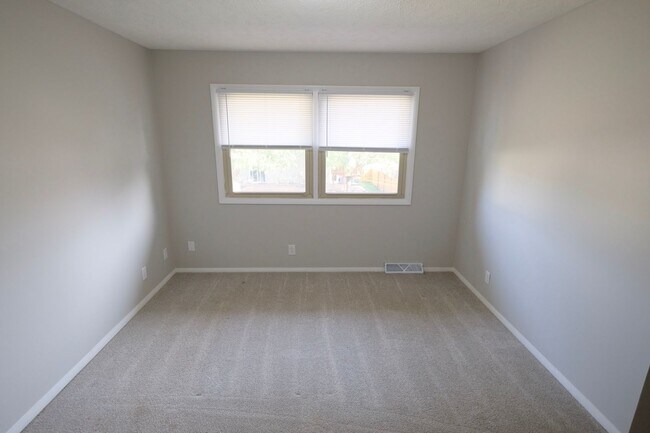 Photo - Great Home, Great Location!  3 bed, 2.5 bath