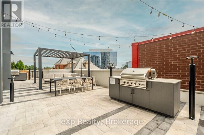 Photo - 15 Wellington St S Unité 2307