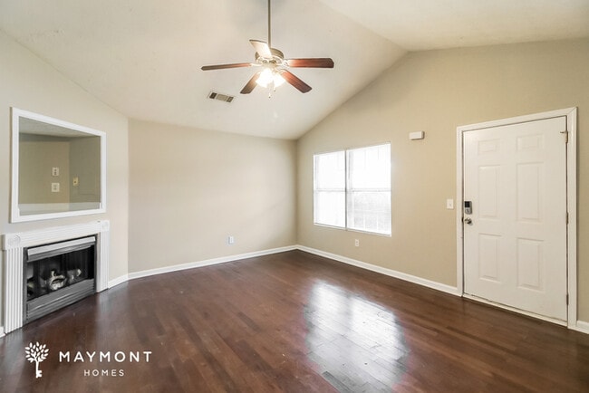 Photo - 45 Deadwood Ln