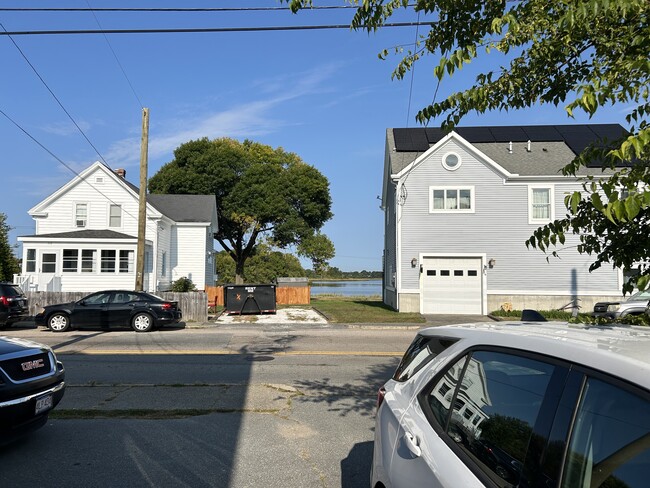 Building Photo - 221 Market St Unit 1