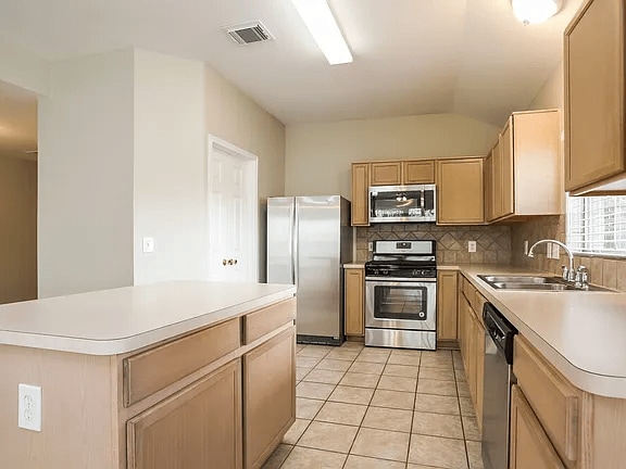 Photo - 6534 Bridgegate Dr