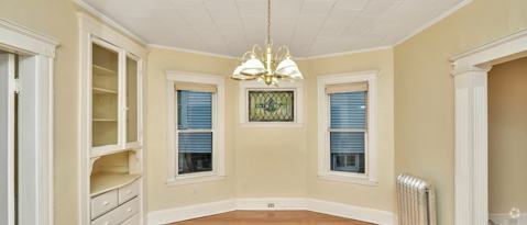 Building Photo - 106 Greenbrier St Rental