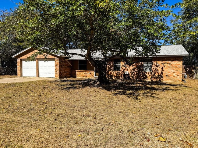 Photo - 3 Bedroom, 2 Bathroom Home in Kennedale