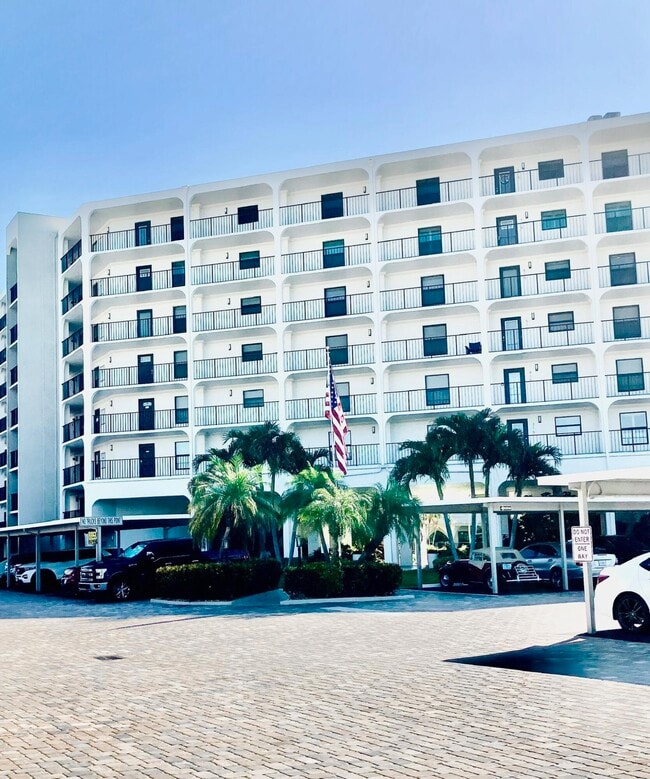 Photo - 1629 Riverview Rd Unit 716