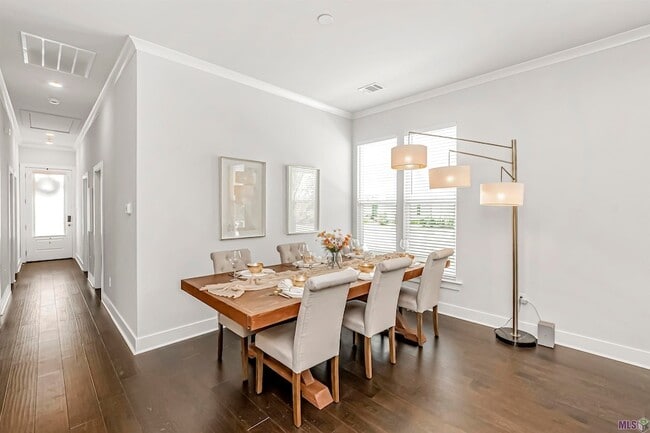 Photo - 14117 Vlg Sq Ave