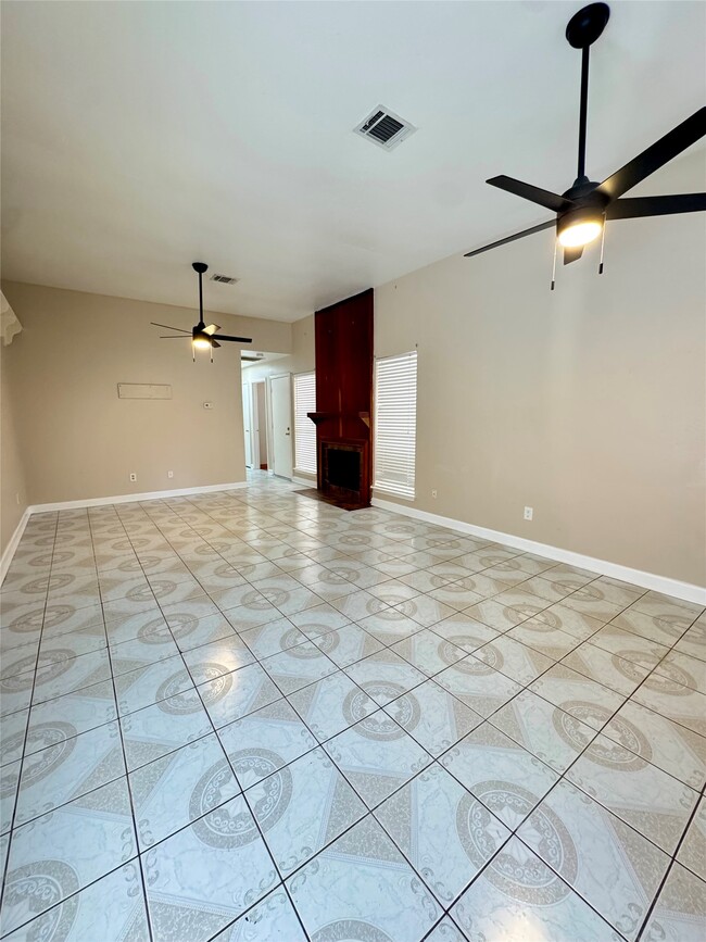 Photo - 10249 Colony Ct