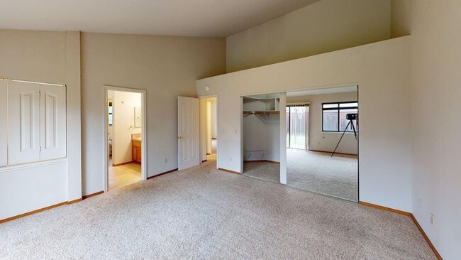 Photo - Well-maintained 3x2 single-family Windsor home