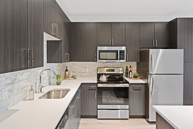 The Quincy apartments — community photo
