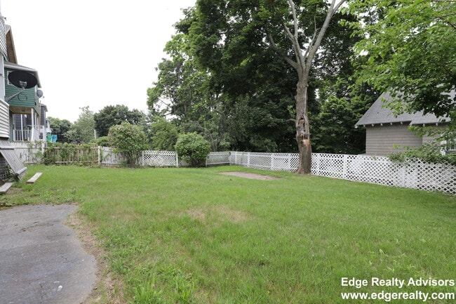 Photo - 34 Ranelegh Rd Unit 2