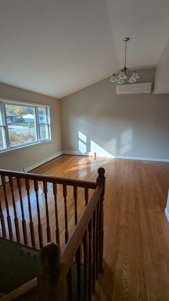 Photo - 411 Boyle Rd Unidad 1