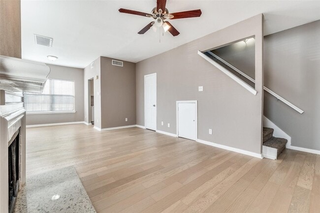 Photo - 8750 Park Ln Unidad 147