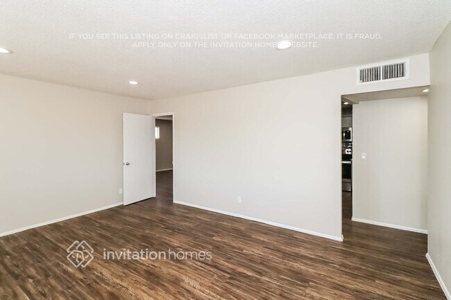 Photo - 3146 W Cactus Rd