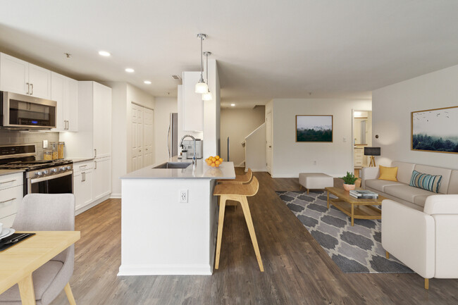 Photo - Everly Darien Apartments