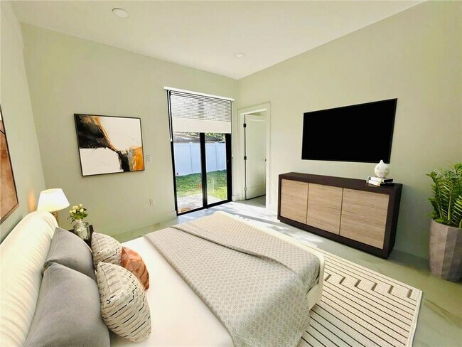 Photo - 4106 N Thatcher Ave