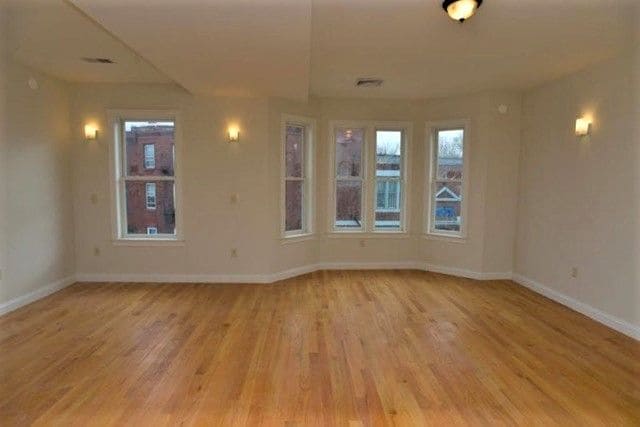 Photo - 48 Dudley St