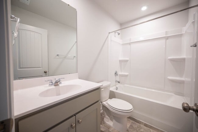 321 Suhani Ln