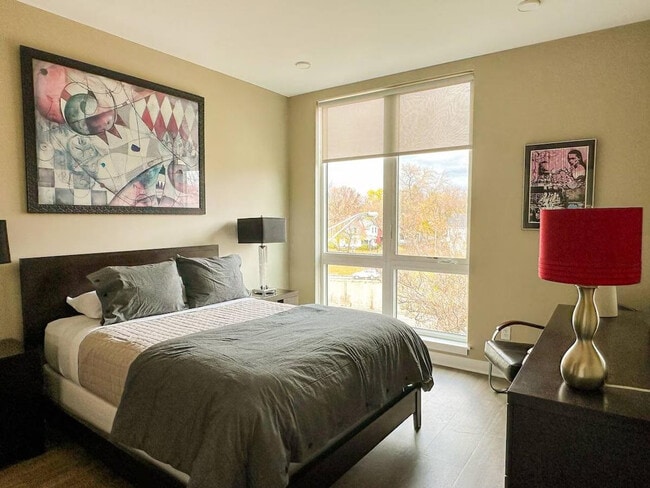 1 Eisenberg Pl Unit SI ID1224665P