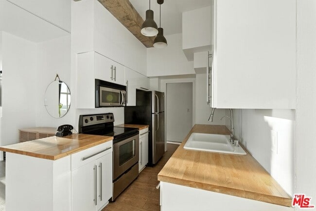 Photo - 1155 N La Cienega Blvd Unidad 5