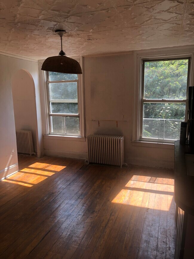 Photo - 74 S 1st St Unidad 2