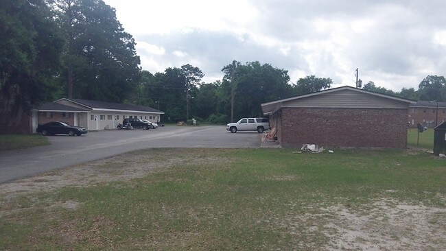 Photo - Gateway Village