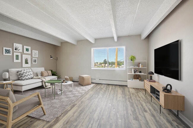 Building Photo - QUARI ST (1389) Rental