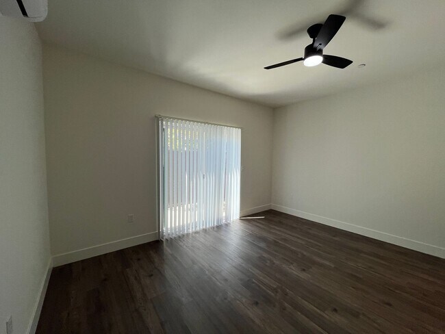 Photo - Newly built homes with City of Redding solar!
